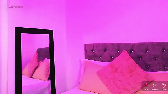 Vale prado online show from January 2026 12:01:01 PM