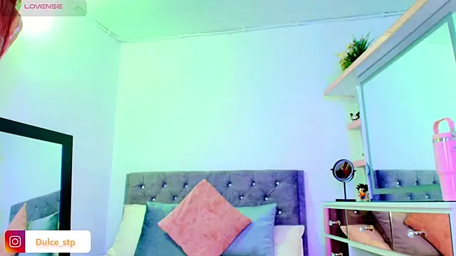 Vale prado online show from February 2026 01:15:02 AM