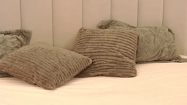 VickiBanx online show from February 2026 04:09:02 AM