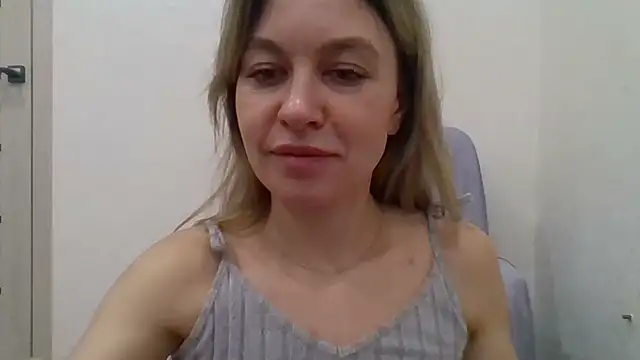 Little Milf 5 online show from December 2025 02:16:02 PM