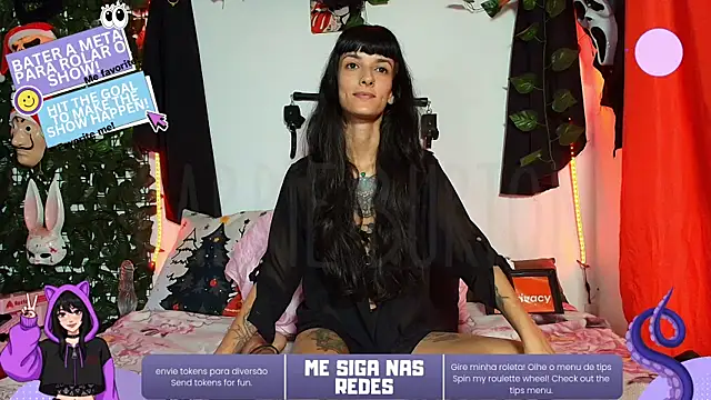 CarrieBurton online show from December 2025 03:13:02 PM