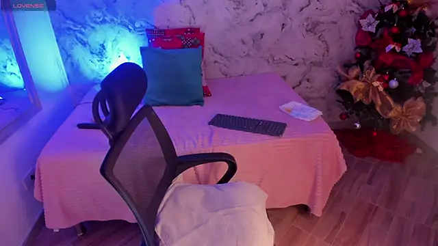 Jiah Park online show from December 2025 03:16:01 AM