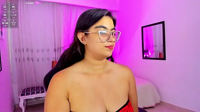 Luna Jonnes1 online show from July 2026 06:38:02 PM