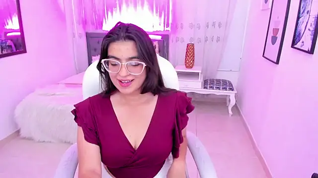 Snapshot of Luna_Jonnes1 chatting on October 2025 01:42:05 PM Luna Jonnes1 online show from October 2025 01:42:05 PM