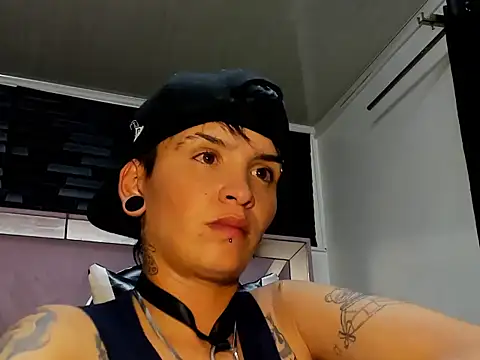 SubGirlRs online show from October 2025 04:55:02 AM