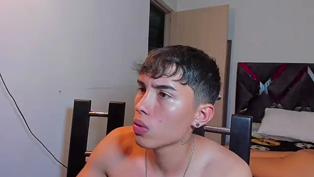 MollyandFher online show from November 2025 11:37:01 PM