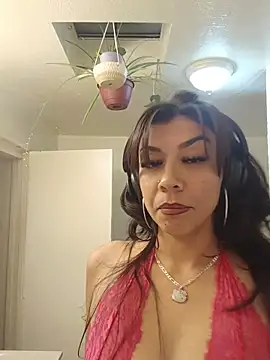 MZThang2Kute online show from November 2025 04:23:01 AM