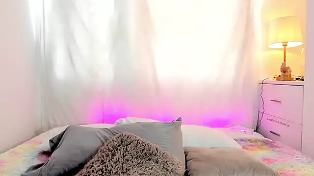 LahanaKimish online show from December 2025 01:04:02 PM