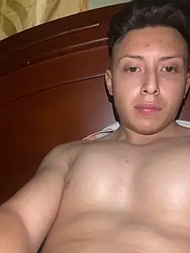 Dominick258 online show from October 2025 06:18:02 PM