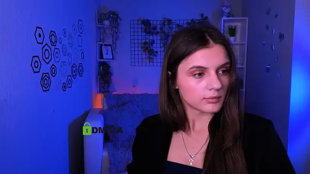 lisa dark  online show from May 2026 10:44:01 AM