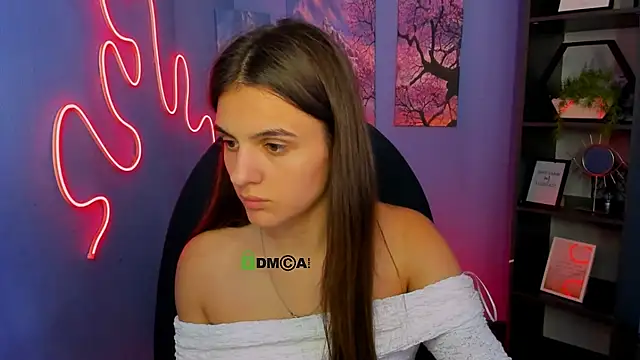lisa dark  online show from June 2026 03:17:02 PM