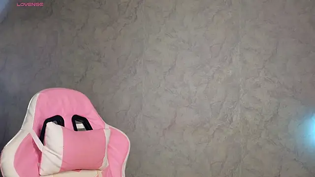 Lovelly molly1 online show from June 2026 06:36:01 PM