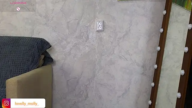 Lovelly molly1 online show from December 2025 05:50:02 PM