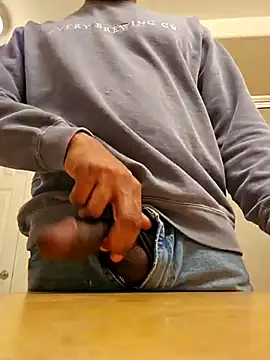 TraddyZaddy online show from December 2025 06:09:01 PM