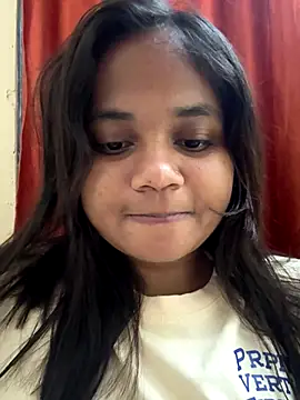 Snapshot of Cuty_Pussy1 chatting on October 2025 05:45:01 PM Cuty Pussy1 online show from October 2025 05:45:01 PM