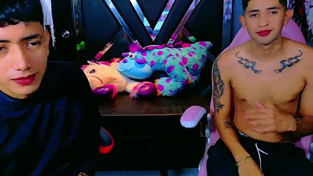 darwinandbrayann online show from November 2025 08:13:01 PM