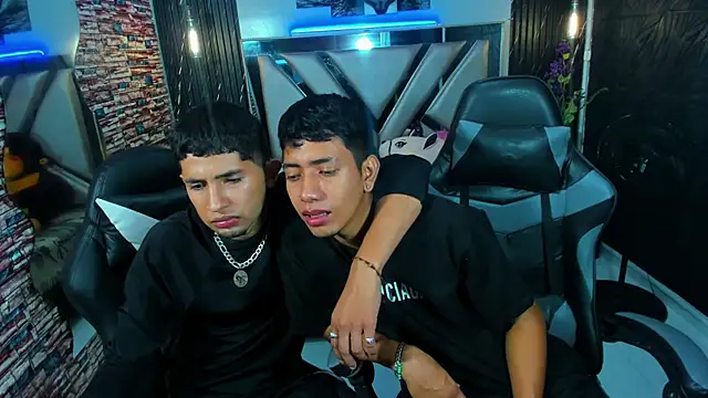 darwinandbrayann online show from December 2025 06:06:01 PM