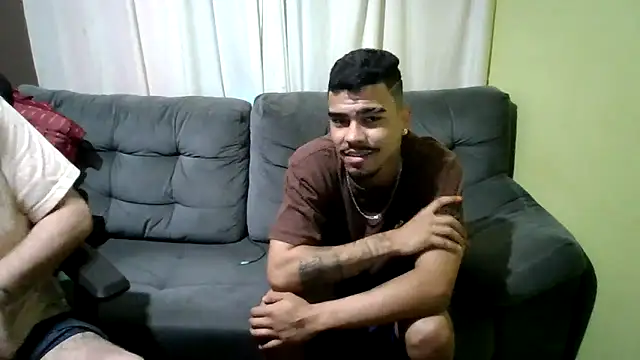 Joao BRL online show from November 2025 05:57:01 PM
