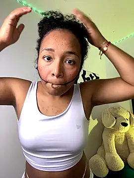 SHAILABROWN online show from December 2025 03:18:01 AM