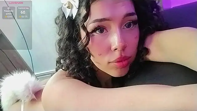 Snapshot of roseefancy19 chatting on November 2025 11:47:02 AM roseefancy19 online show from November 2025 11:47:02 AM