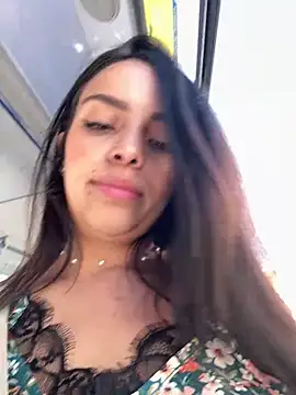 MailynAndNick online show from March 2026 01:11:01 PM