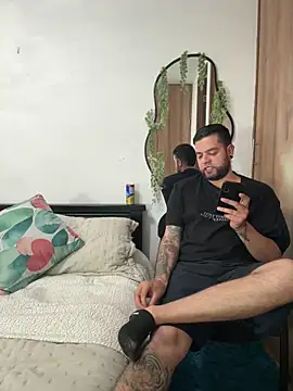 MailynAndNick online show from April 2026 10:02:02 PM