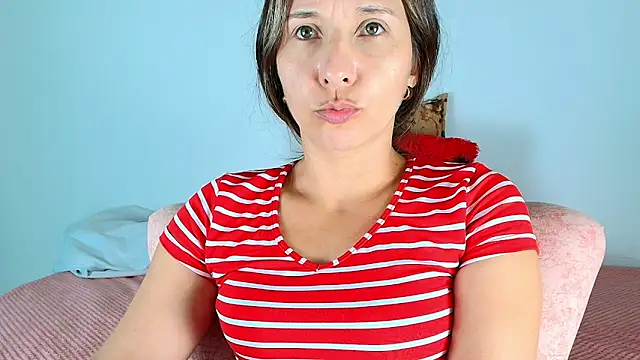 alana pink95 online show from March 2026 07:48:01 PM