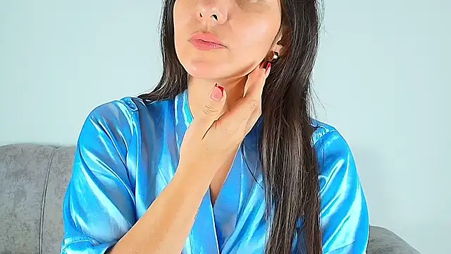 alana pink95 online show from November 2025 07:29:02 PM