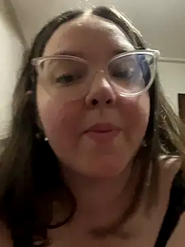 Snapshot of justaldita chatting on November 2025 12:25:01 AM justaldita online show from November 2025 12:25:01 AM