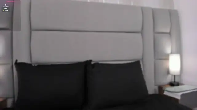 lexiee   online show from April 2026 12:12:01 PM