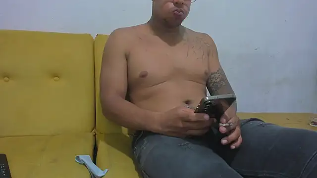 LucassFoster online show from April 2026 03:55:01 AM