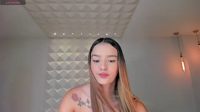 LaurentRosse1 online show from November 2025 07:25:02 PM