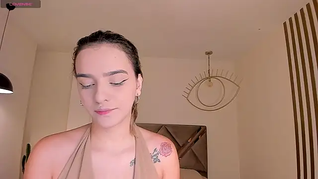 LaurentRosse1 online show from May 2026 07:00:01 PM