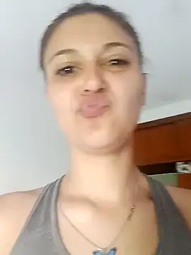 larubia arg online show from December 2025 07:03:02 PM