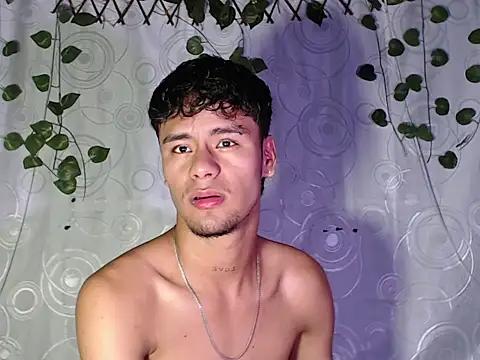 connor michael01 online show from November 2025 11:19:03 PM