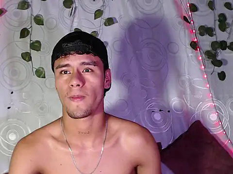 connor michael01 online show from November 2025 08:35:02 PM