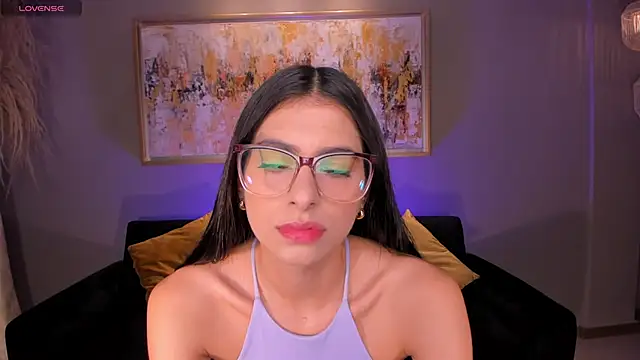 BellaConnorX online show from May 2026 05:00:01 AM