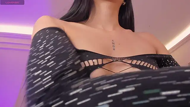 Snapshot of BellaConnorX chatting on February 2026 04:56:01 AM BellaConnorX online show from February 2026 04:56:01 AM