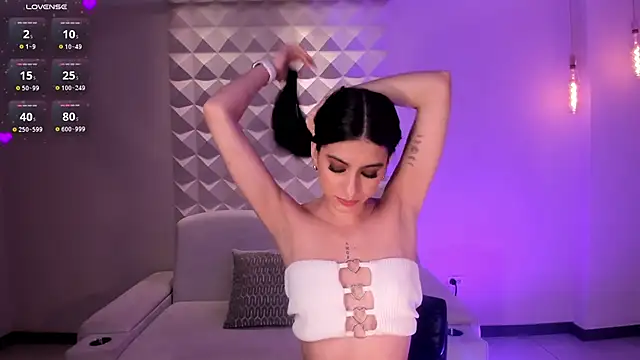 BellaConnorX online show from April 2026 02:51:01 AM