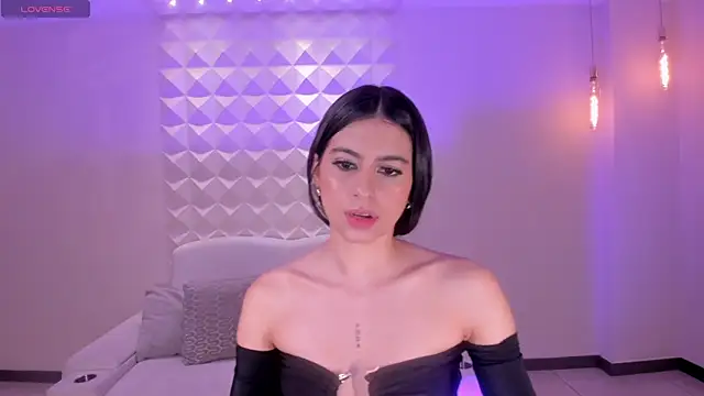 BellaConnorX online show from April 2026 11:41:02 PM