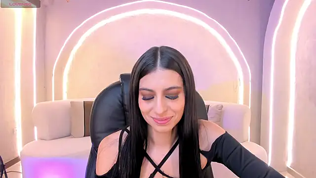 BellaConnorX online show from April 2026 04:17:01 AM