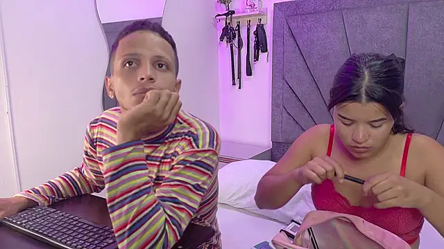 Snapshot of DamianandEva chatting on July 2026 12:48:01 PM DamianandEva online show from July 2026 12:48:01 PM