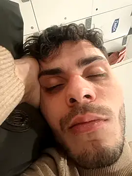 ZAminn6789 online show from January 2026 12:22:02 PM