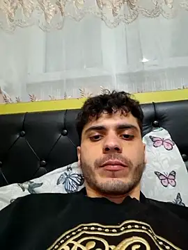 ZAminn6789 online show from February 2026 05:57:01 PM