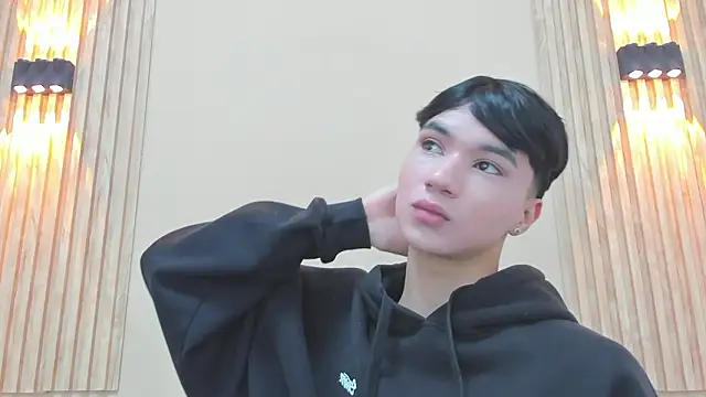 JULII RICO1 online show from February 2026 12:57:02 PM