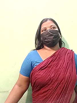 Snapshot of tamil_Nithya_J chatting on April 2026 11:29:02 AM tamil Nithya J online show from April 2026 11:29:02 AM