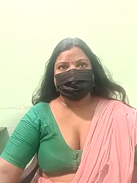 Snapshot of tamil_Nithya_J chatting on May 2026 04:32:01 PM tamil Nithya J online show from May 2026 04:32:01 PM