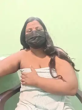 Snapshot of tamil_Nithya_J chatting on May 2026 04:49:02 PM tamil Nithya J online show from May 2026 04:49:02 PM
