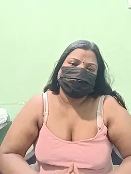 Snapshot of tamil_Nithya_J chatting on May 2026 04:47:01 PM tamil Nithya J online show from May 2026 04:47:01 PM