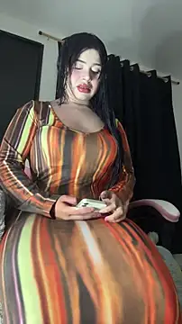cowgirllyx online show from November 2025 03:56:02 AM